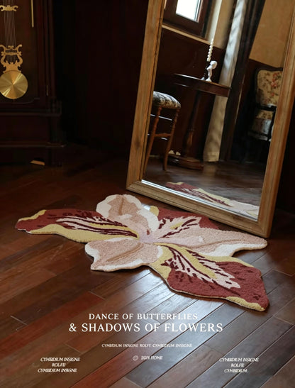 Daffodil Iris | Hand-Tufted Wool Rug Pre-Order